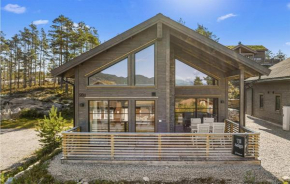 3 Bedroom Beautiful Home In Vrådal